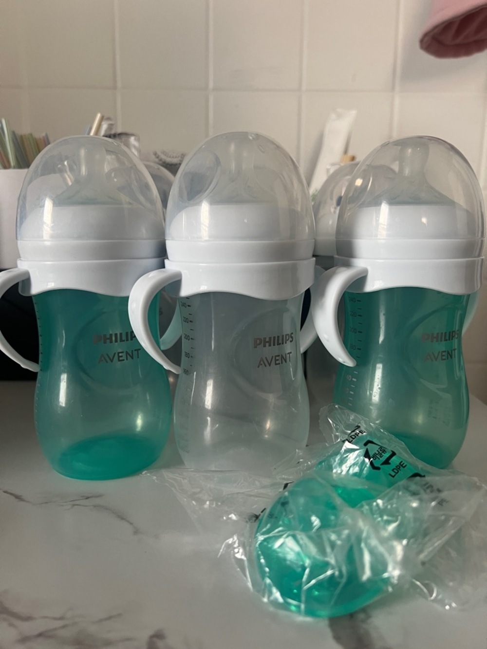 Avent Bottles 8oz - with training handles